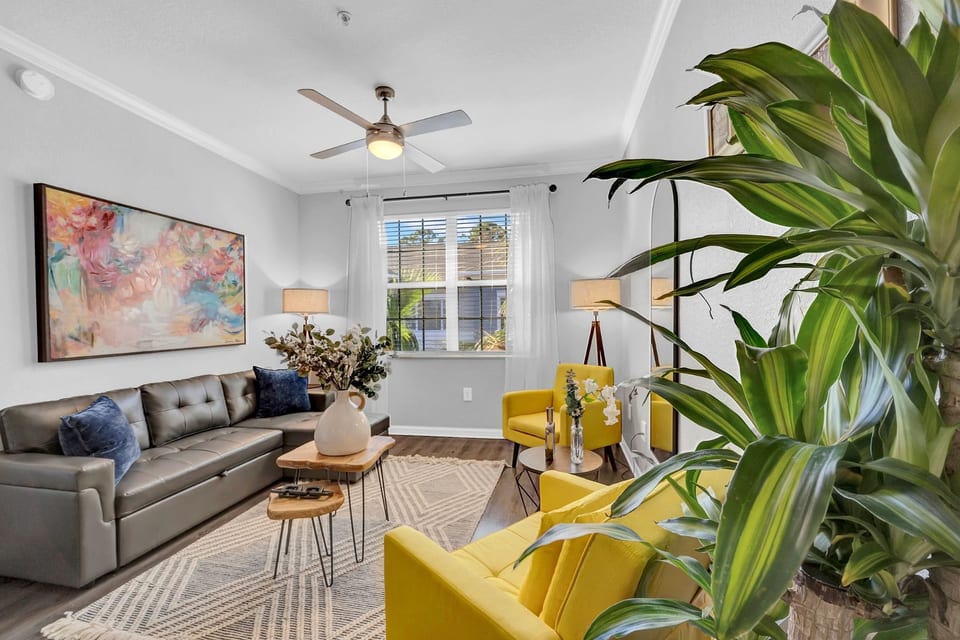 Modern 2BR/2BA | King Bed + Pool, Gym #6 - Tampa