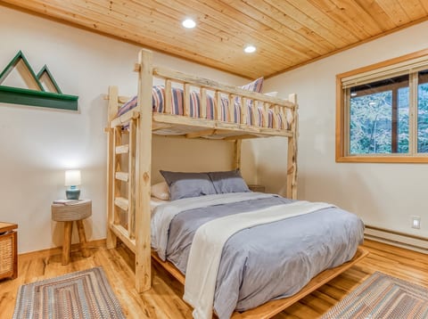 River Lily Retreat