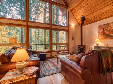River Lily Retreat