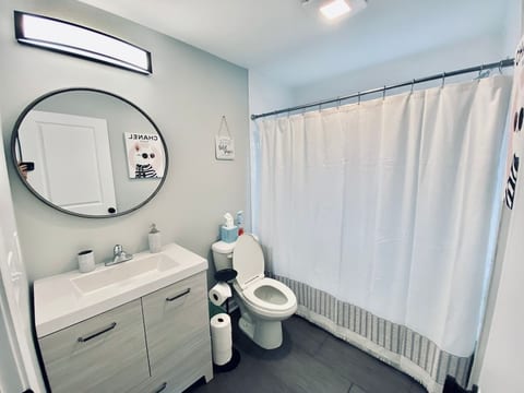 #23 *COMFORT & LUXURY* 3 BR/2 BA House