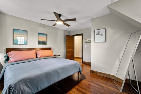 #25 *Massive* 5 BR in Downtown Southington*