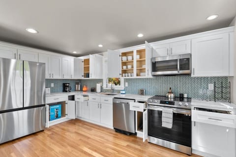 #26 Beautifully Renovated 2 BR Home