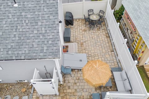 #34- Stunning-Newly Remodeled
