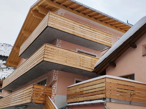 Porta Neff Appartement/Fewo, Bad, WC, 2 Schlafräume