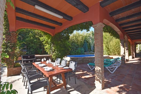 Villa Las Jacarandas