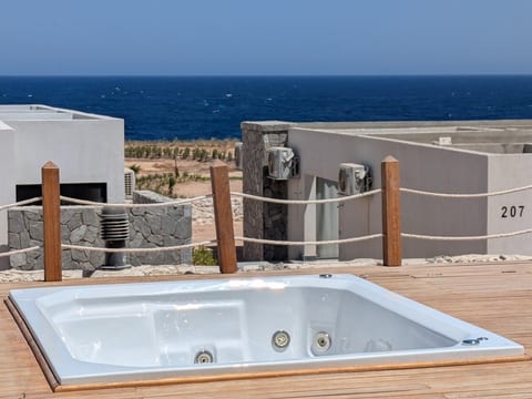 Luxury 3BR Seaview Villa Jacuzzi & Outdoor Kitchen image 3