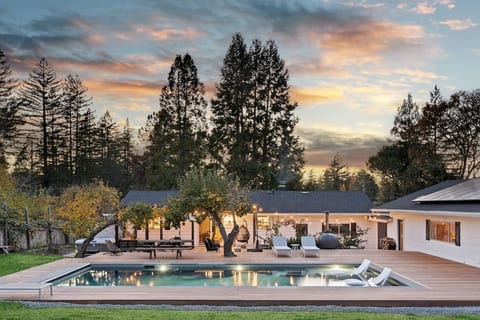 Pool, Hot Tub, Ent Barn, Fire Pit, Apple Orchard | Sonoma Retreat