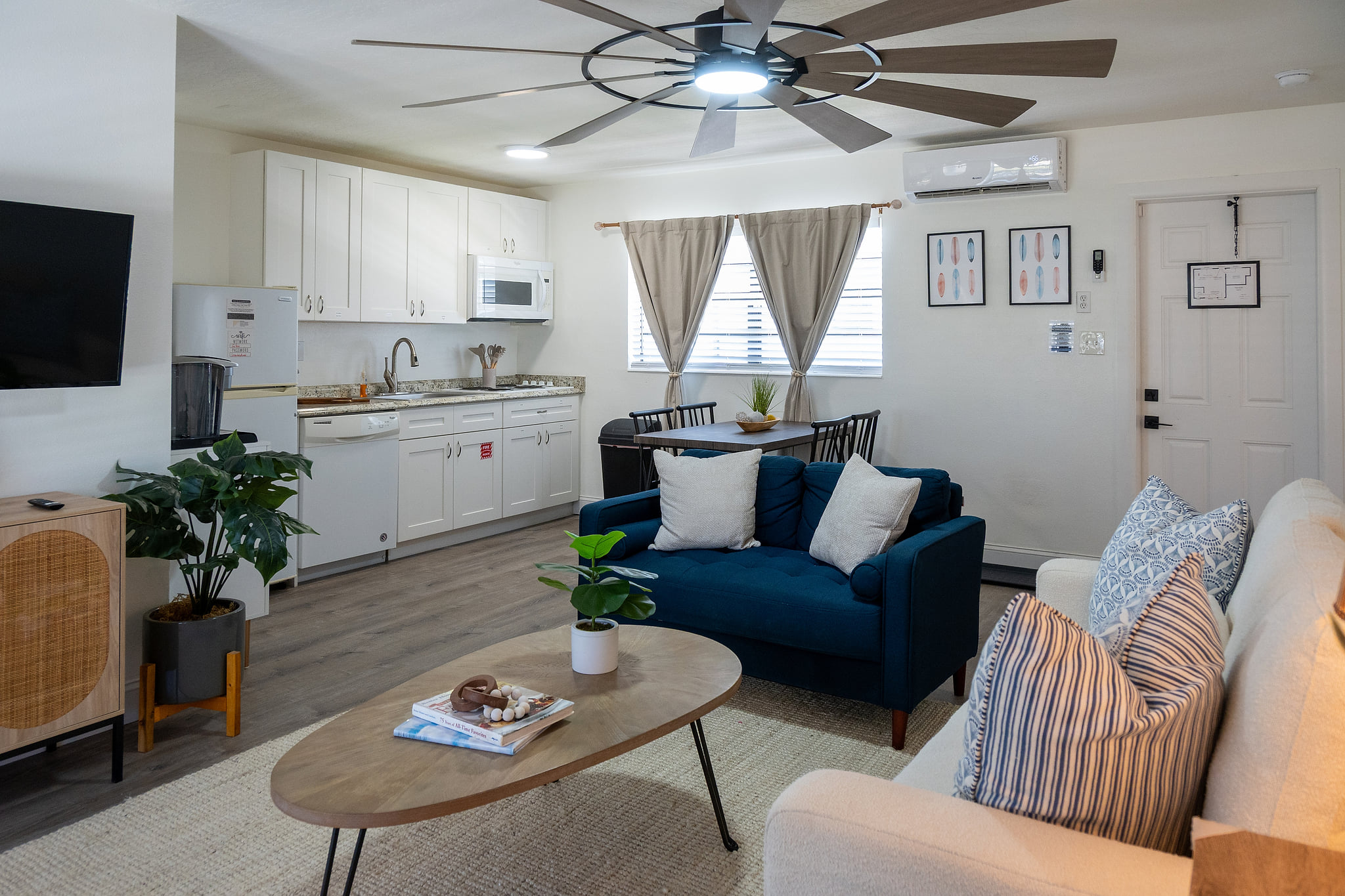 Coral House Unit 2 – Tide Suite