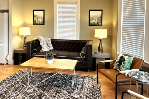 3BR Mashell Cottage in Downtown Near Rainier
