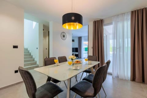Villa Marea with private pool - Unit 378871-13