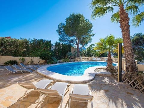 Villa Devis - PlusHolidays
