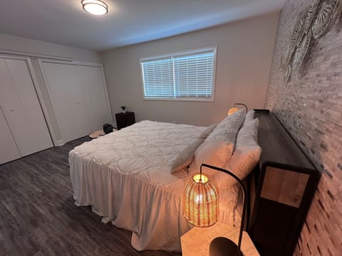 Quite NoDa Cottage near uptown *Amazing Location* image 5