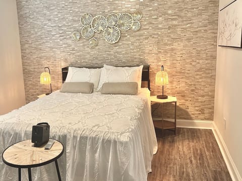 Quite NoDa Cottage near uptown *Amazing Location* image 1