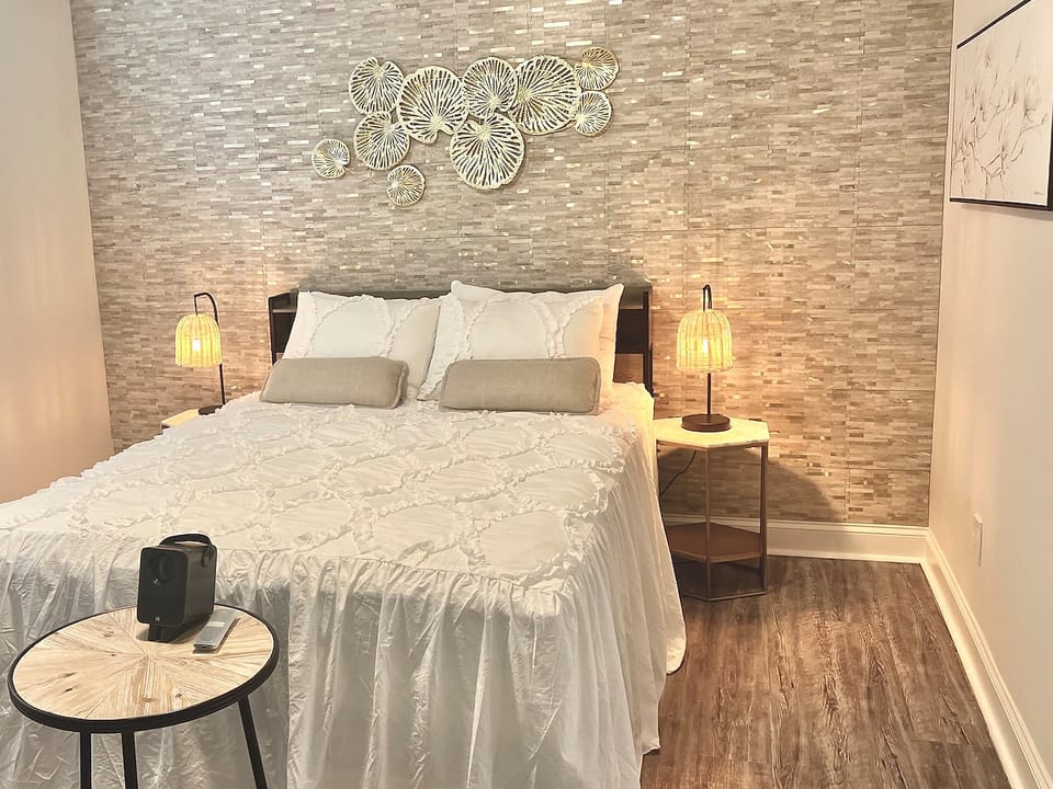 Quite NoDa Cottage near uptown *Amazing Location* image 1