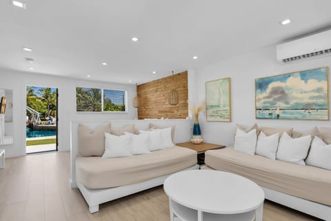 3. Waterfront Key Largo Apartment | Scuba & Dock