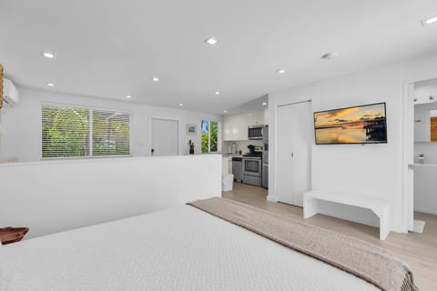 3. Waterfront Key Largo Apartment | Scuba & Dock