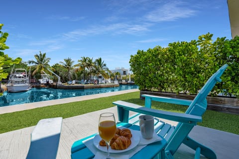 4. Cozy Key Largo Waterfront Apartment | Dive