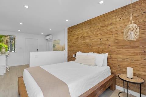 4. Cozy Key Largo Waterfront Apartment | Dive