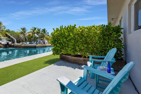 5. Key Largo Waterfront Studio | Reef & Relax