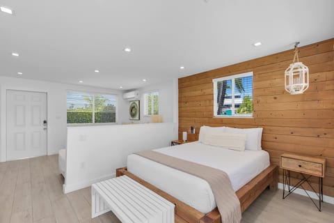 6. Key Largo Waterfront Apartment | Dock, Snorkel