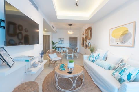 New 1BR - Beach front condo Playa Coral G41