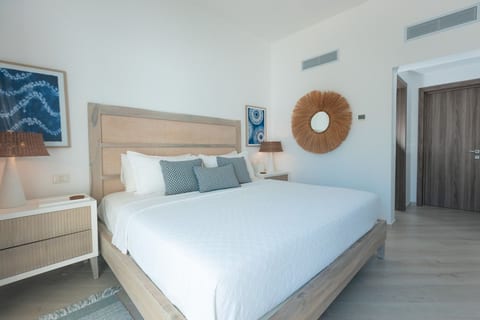 New 3BR- Beach front condo Playa Coral H32