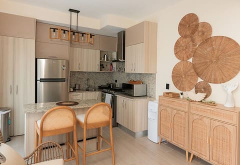 Relájate en Vista Cana: Apto con piscina privada