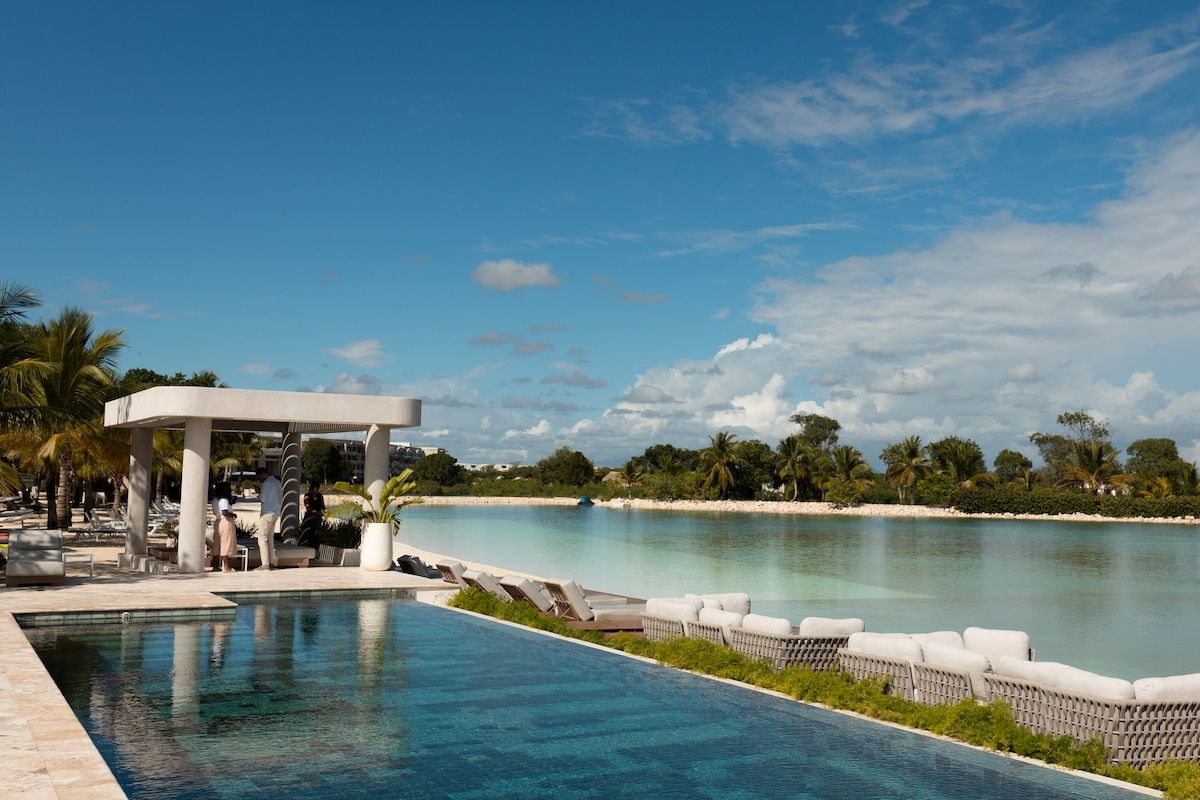 Relájate en Vista Cana: Apto con piscina privada