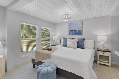 Rock Road Estate & Ranch - Downstairs Studio