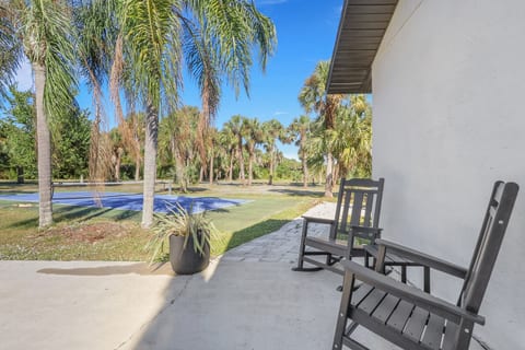 Rock Road Estate & Ranch - Guest House