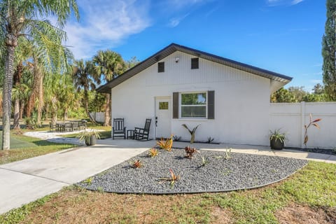 Rock Road Estate & Ranch - Guest House
