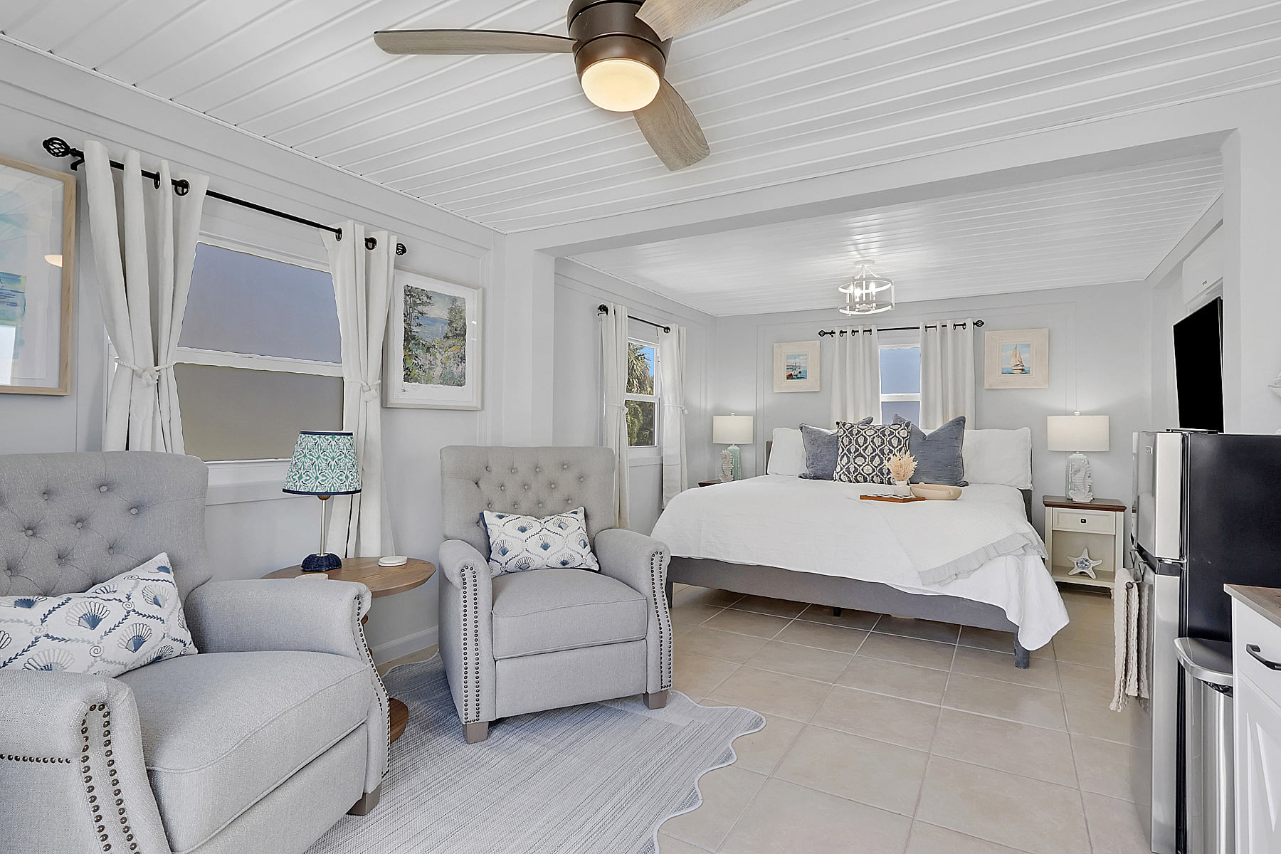 Rock Road Estate & Ranch - Upstairs Studio