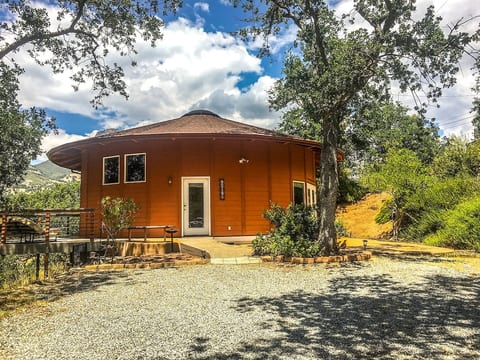Sequoia Mtn View Yurt Romantic Retreat Hot Tub