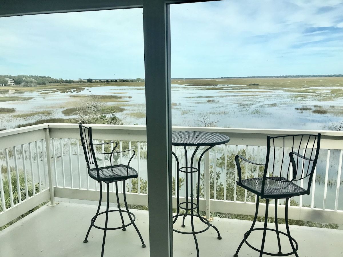 Sea Marsh Top Floor Condo • Premium 3BR Sunrise Penthouse
