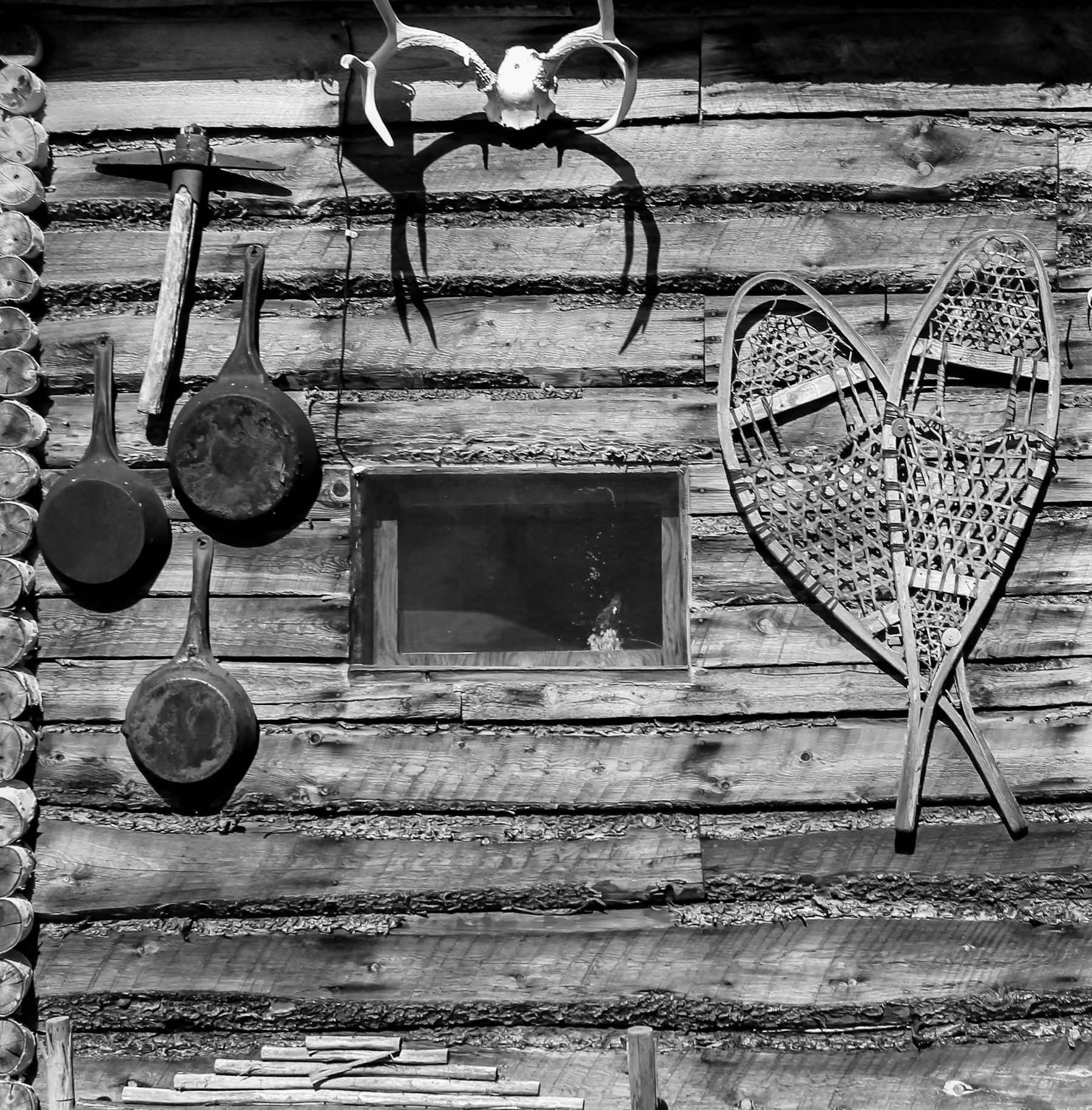 Spruce Creek Cabin — Log Cabin with Hot Tub — photo 7