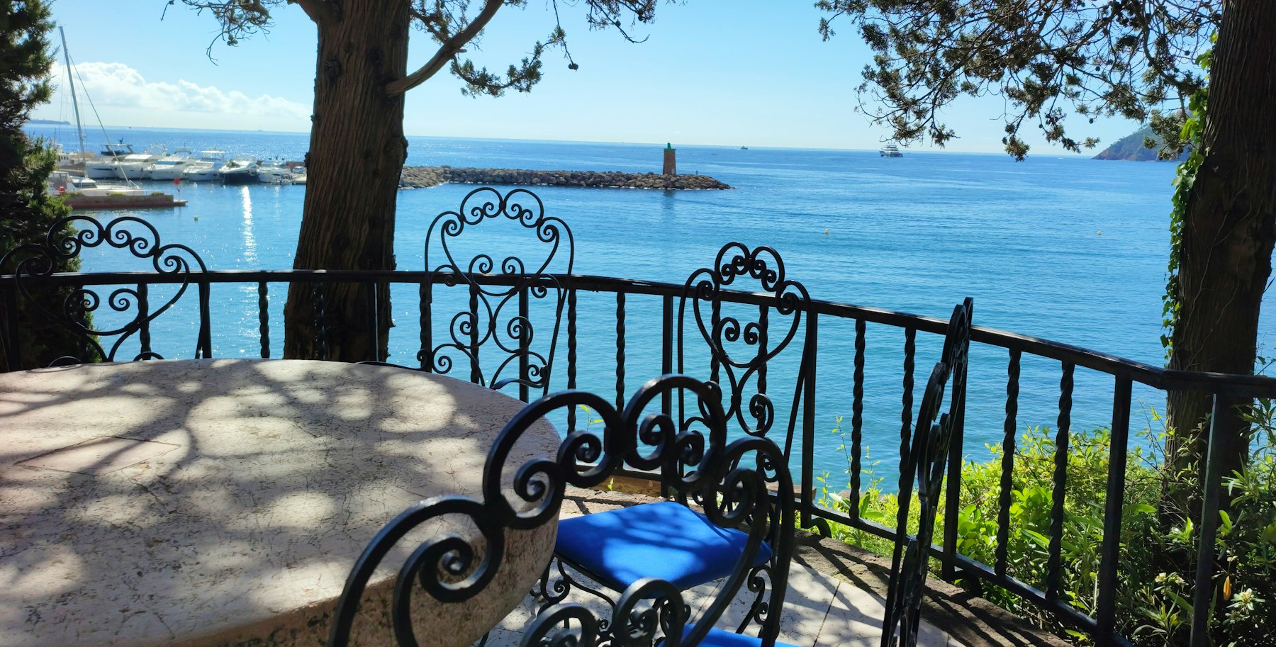 Seaglass Towers 815 — Corner 3BR, Gulf Views