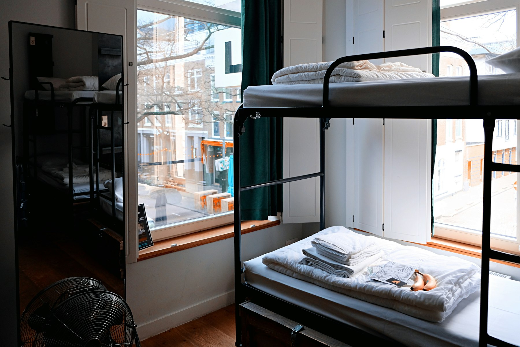 Seaglass Towers 1206 — Top-Floor 1BR + Bunks — photo 5