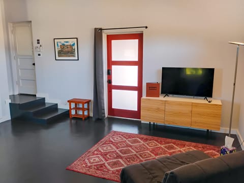 La Cochera Private Apartment - No Cleaning Fee