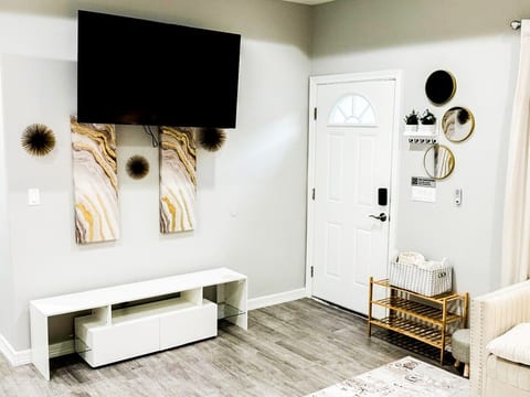 Premier Luxe Villa | Furnished 2BR Home in Weslaco