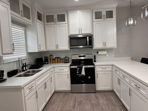 Doho-Enterprise Villa | Furnished 2BR in Weslaco