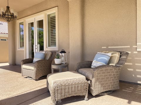 49 Desert Haven 92270