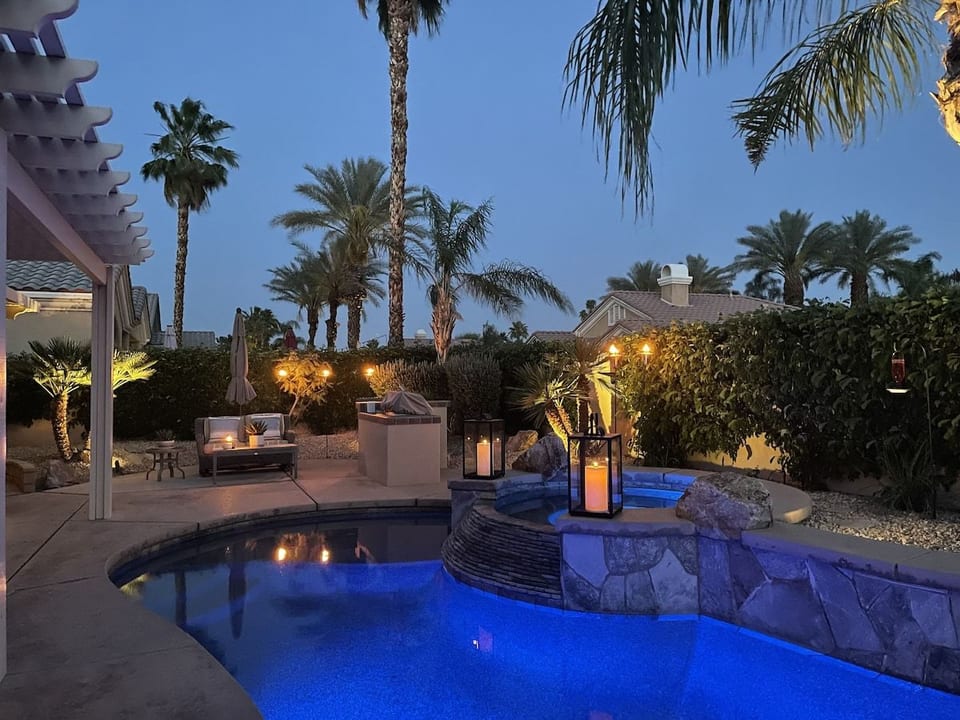 Private outdoor oasis, BBQ island
