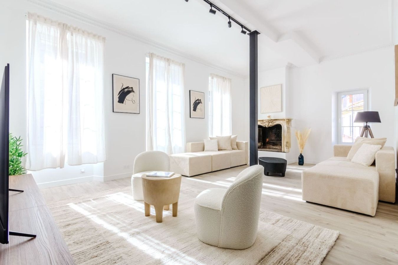 Lux PH Gem 3BR 200m palais/beach
