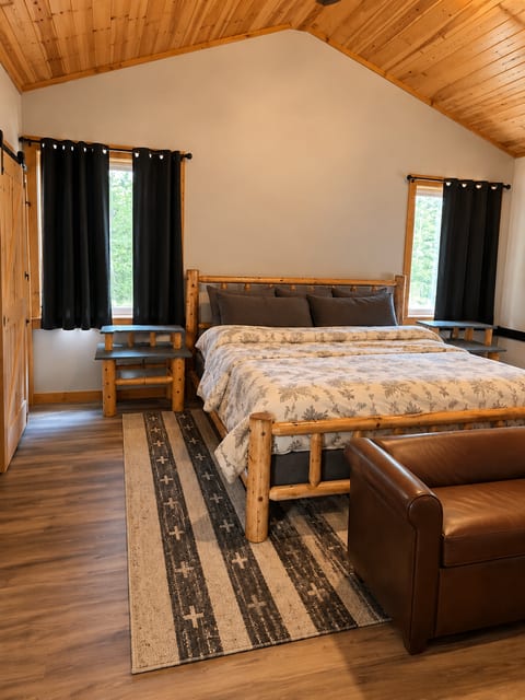 Copper Top Cabin