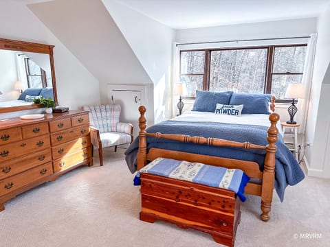 Master Queen bedroom with ensuite bath, 2nd floor