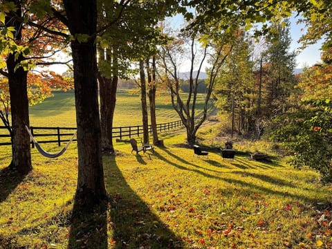 HYGGE HAUS - Mountain Views Minutes from Sugarbush