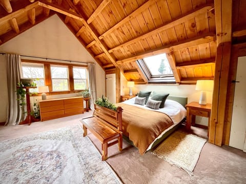 HYGGE HAUS - Mountain Views Minutes from Sugarbush