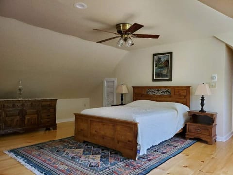 Vermont Escape, Too