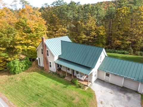 Vermont Escape, Too