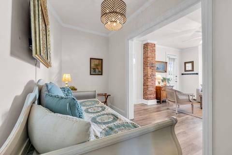"The Stockton- Ocean Grove Charming Apt